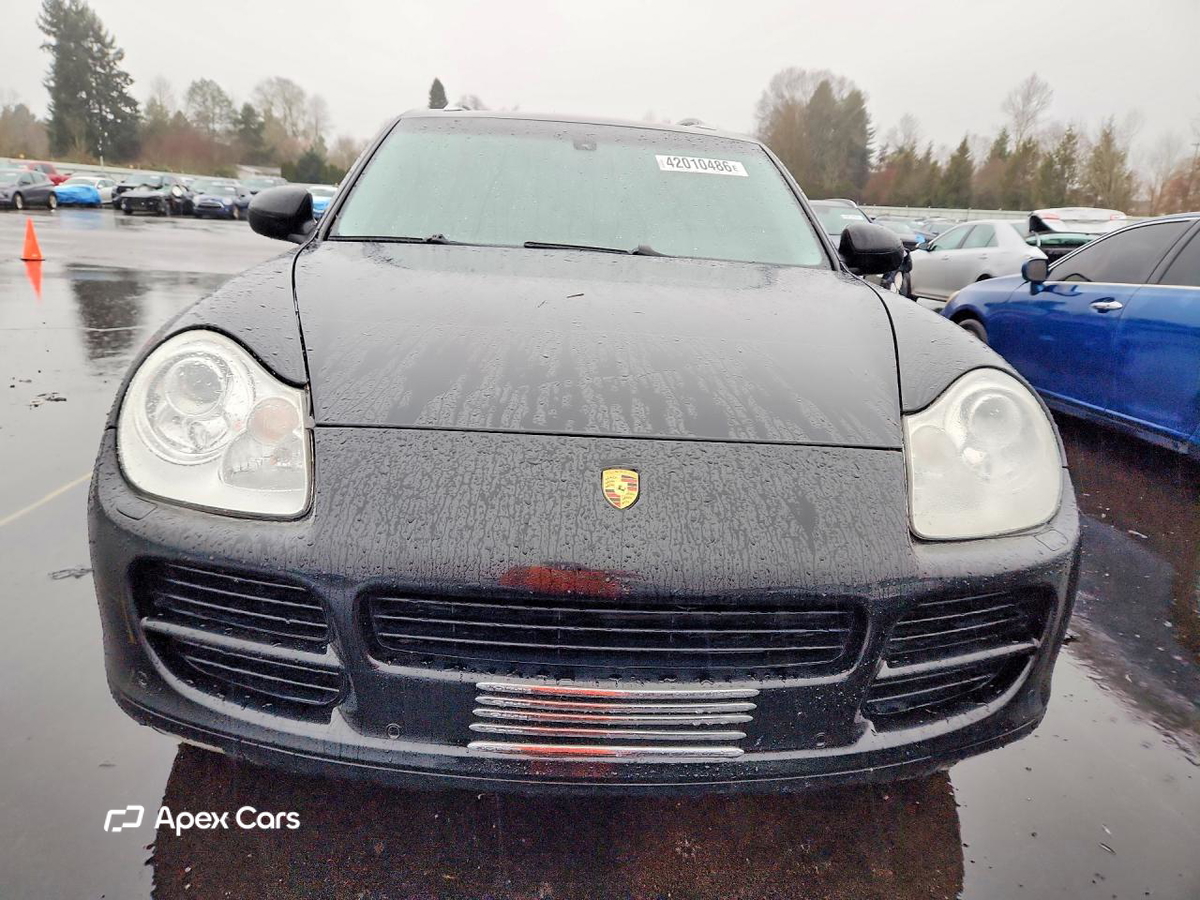 Porsche Cayenne 2005