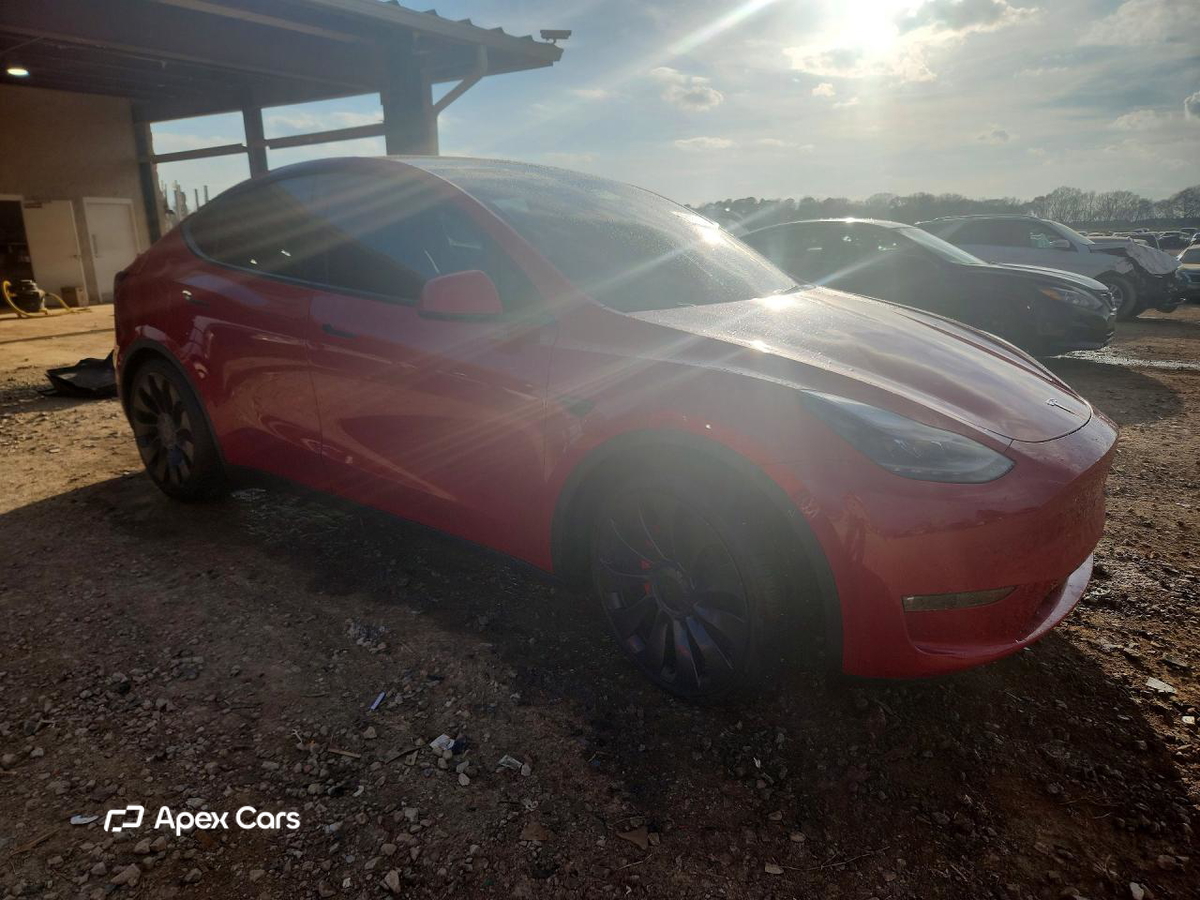 Tesla Model Y 2023