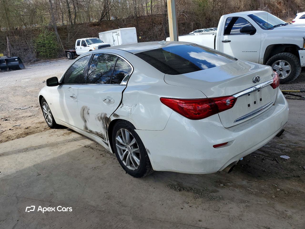 Infiniti Q50 2015