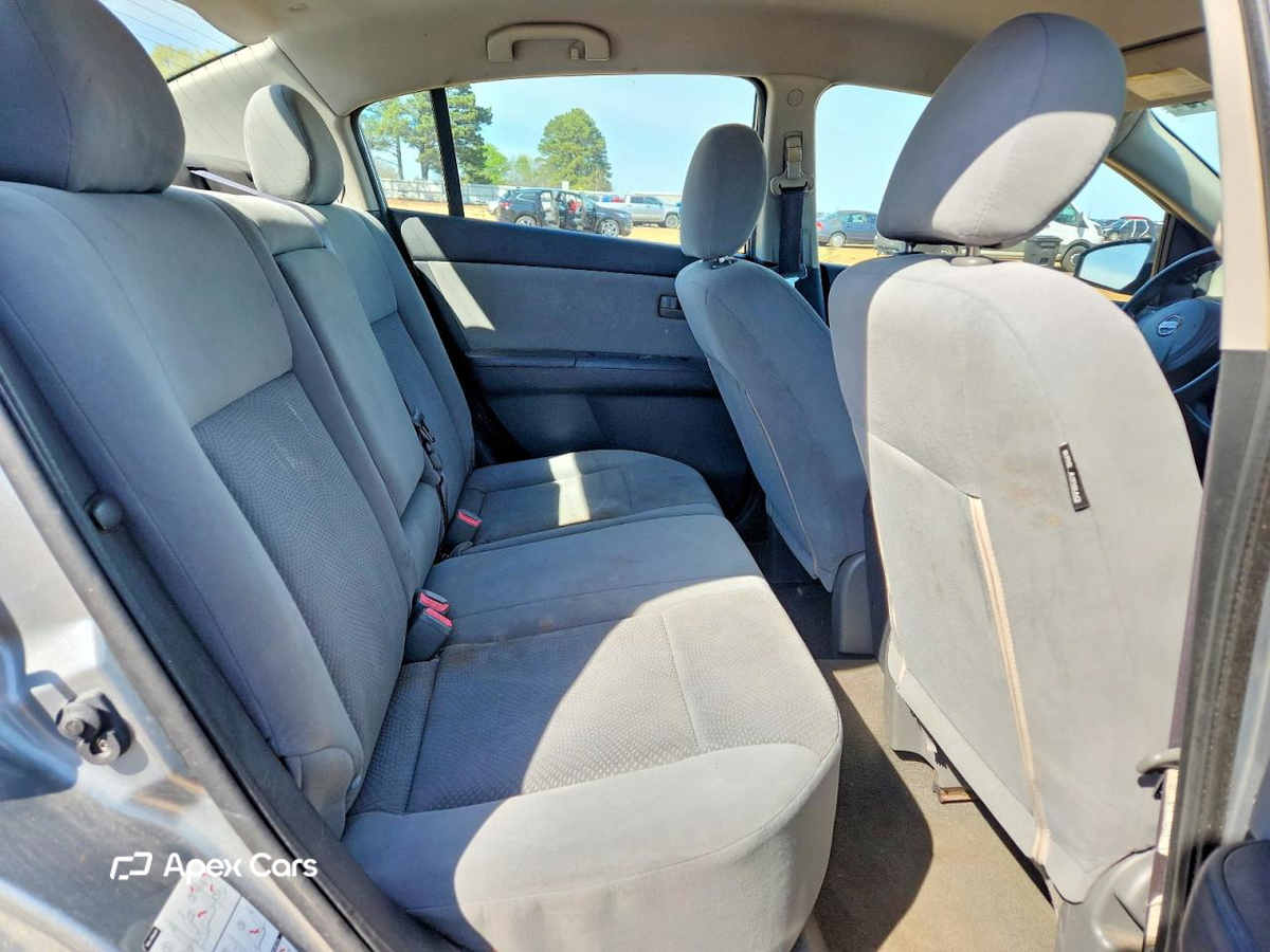 Nissan Sentra 2010