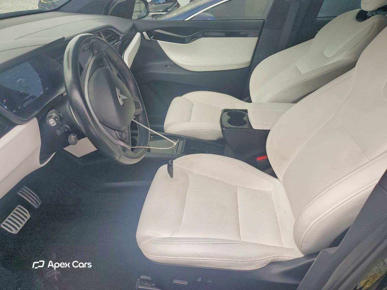 Tesla Model X 2020