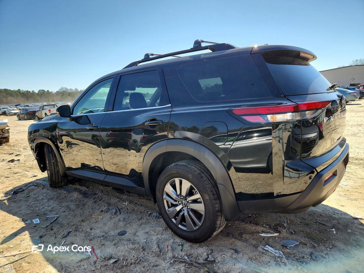 Nissan Pathfinder 2025