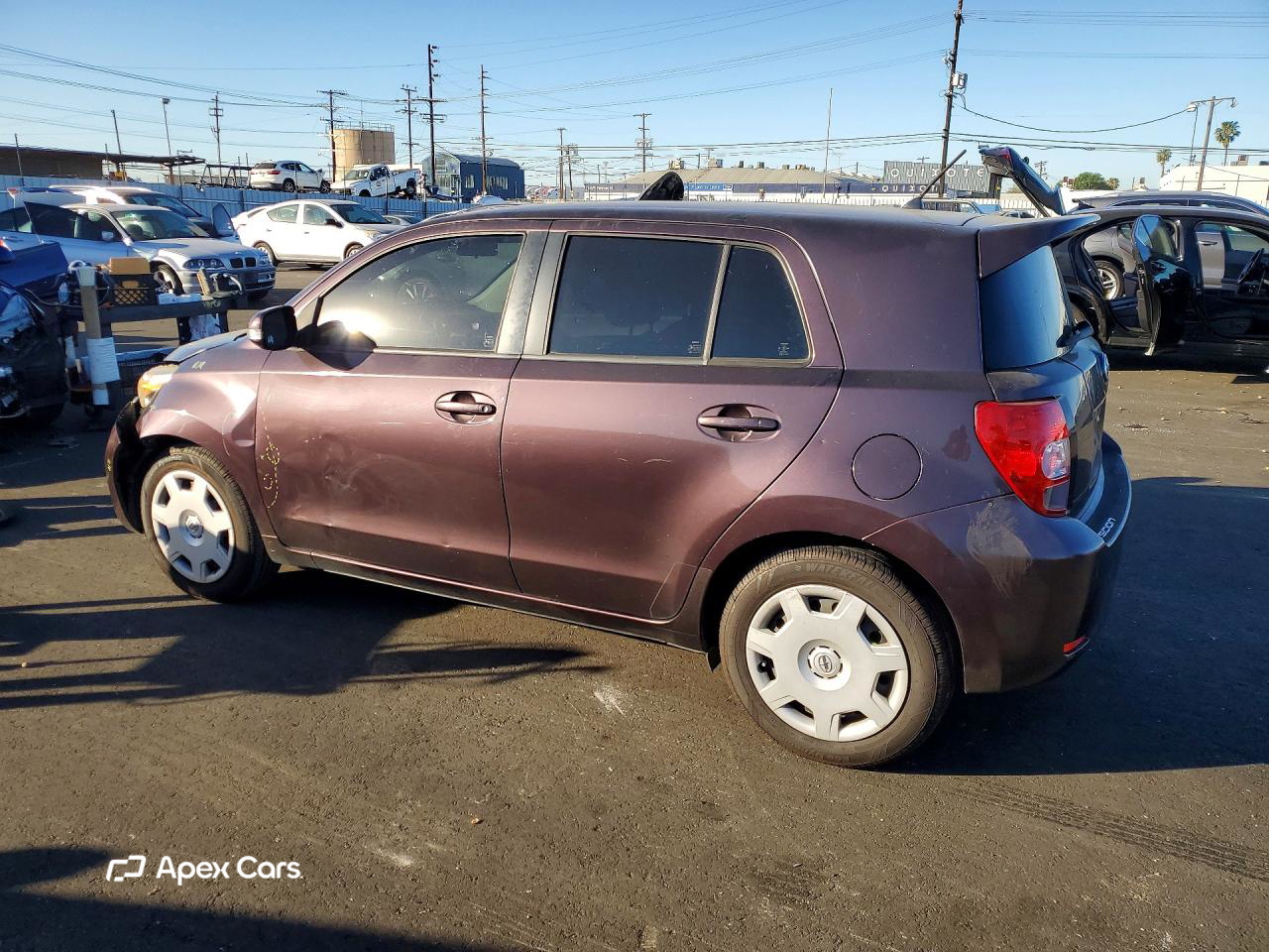 Scion xD 2013