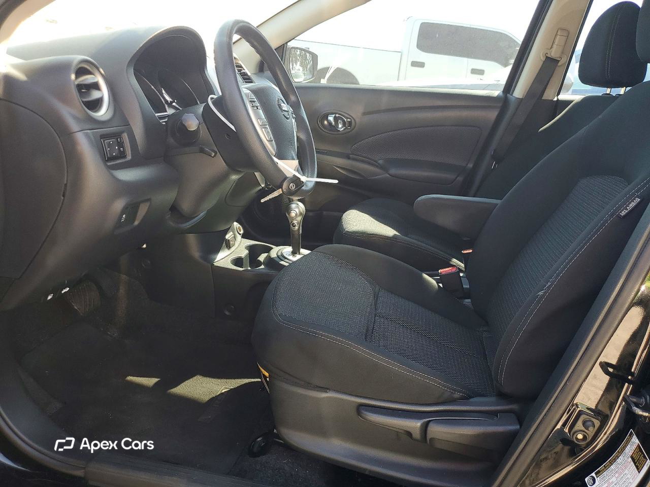 Nissan Versa 2019