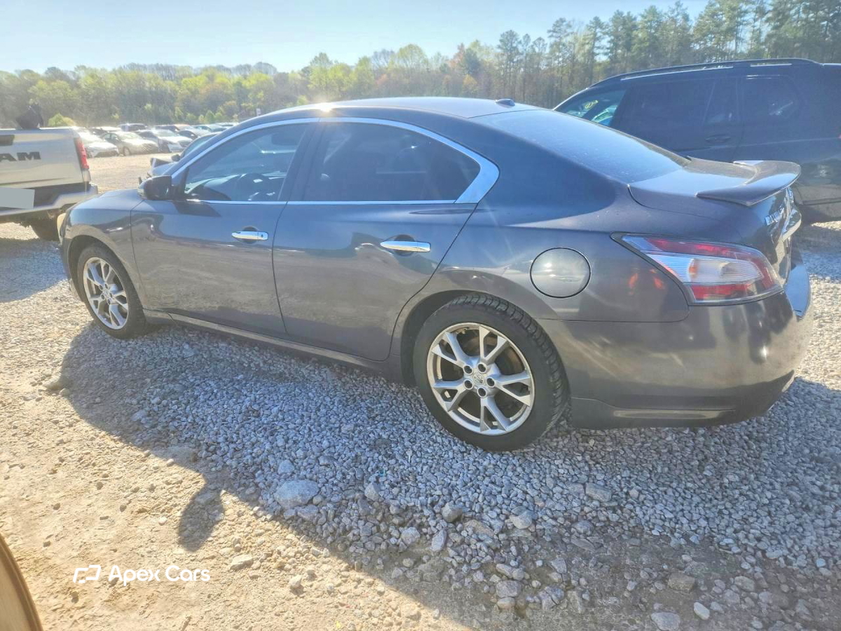 Nissan Maxima 2012