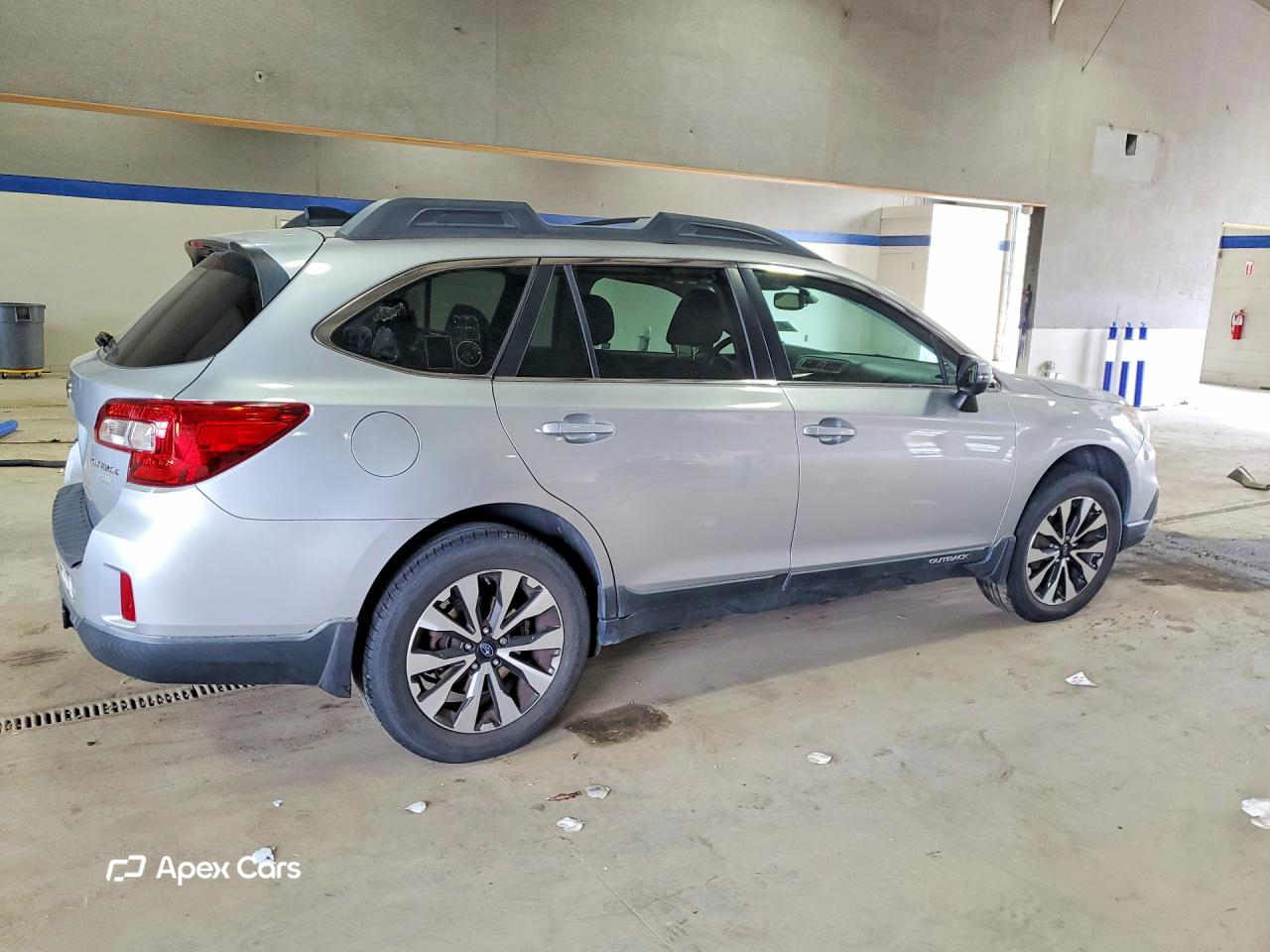 Subaru Outback 2016