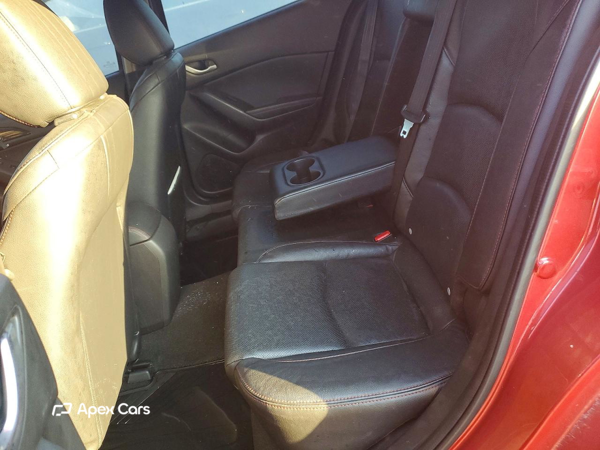 Mazda 3 2015