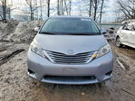 Toyota Sienna 2016