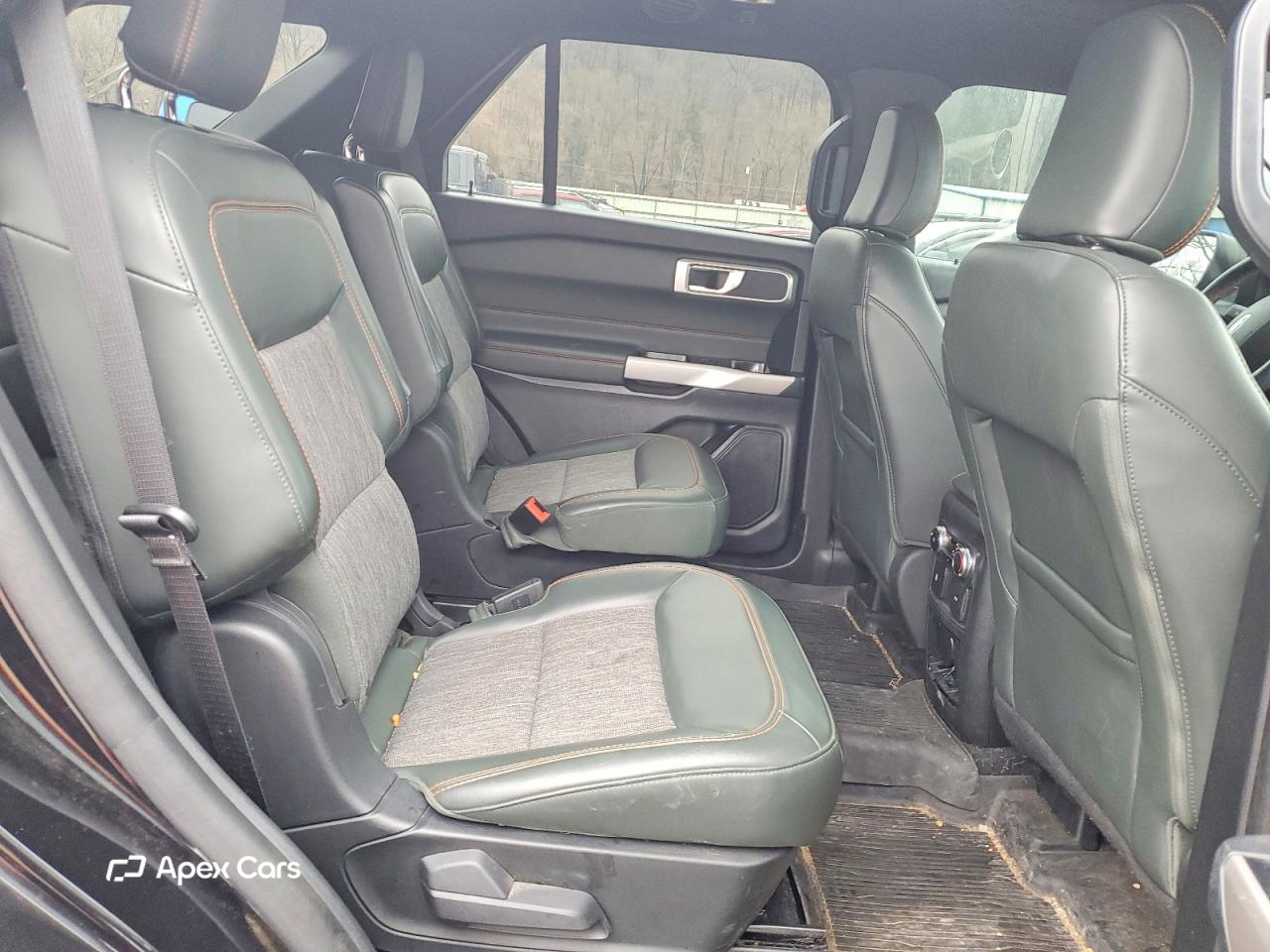 Ford Explorer 2024