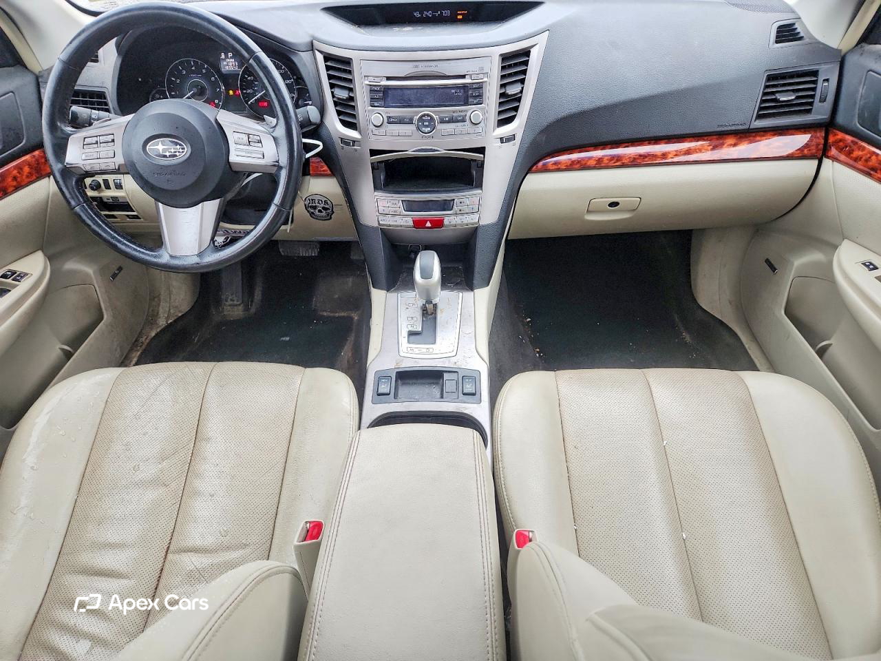 Subaru Outback 2011