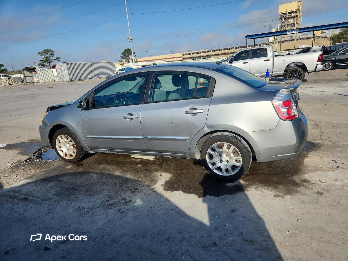 Nissan Sentra 2012