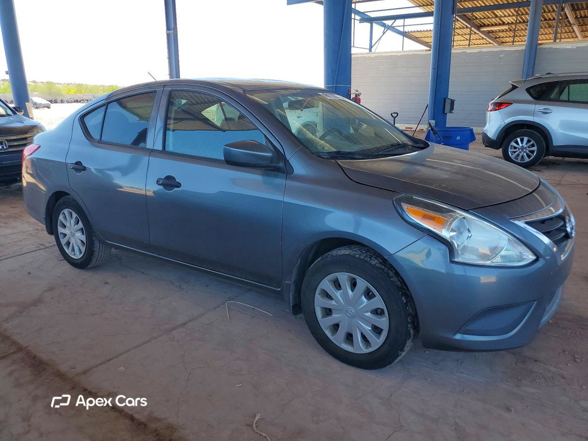 Nissan Versa 2017