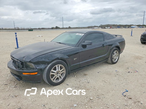 Ford Mustang 2005 - Image 1 of 12