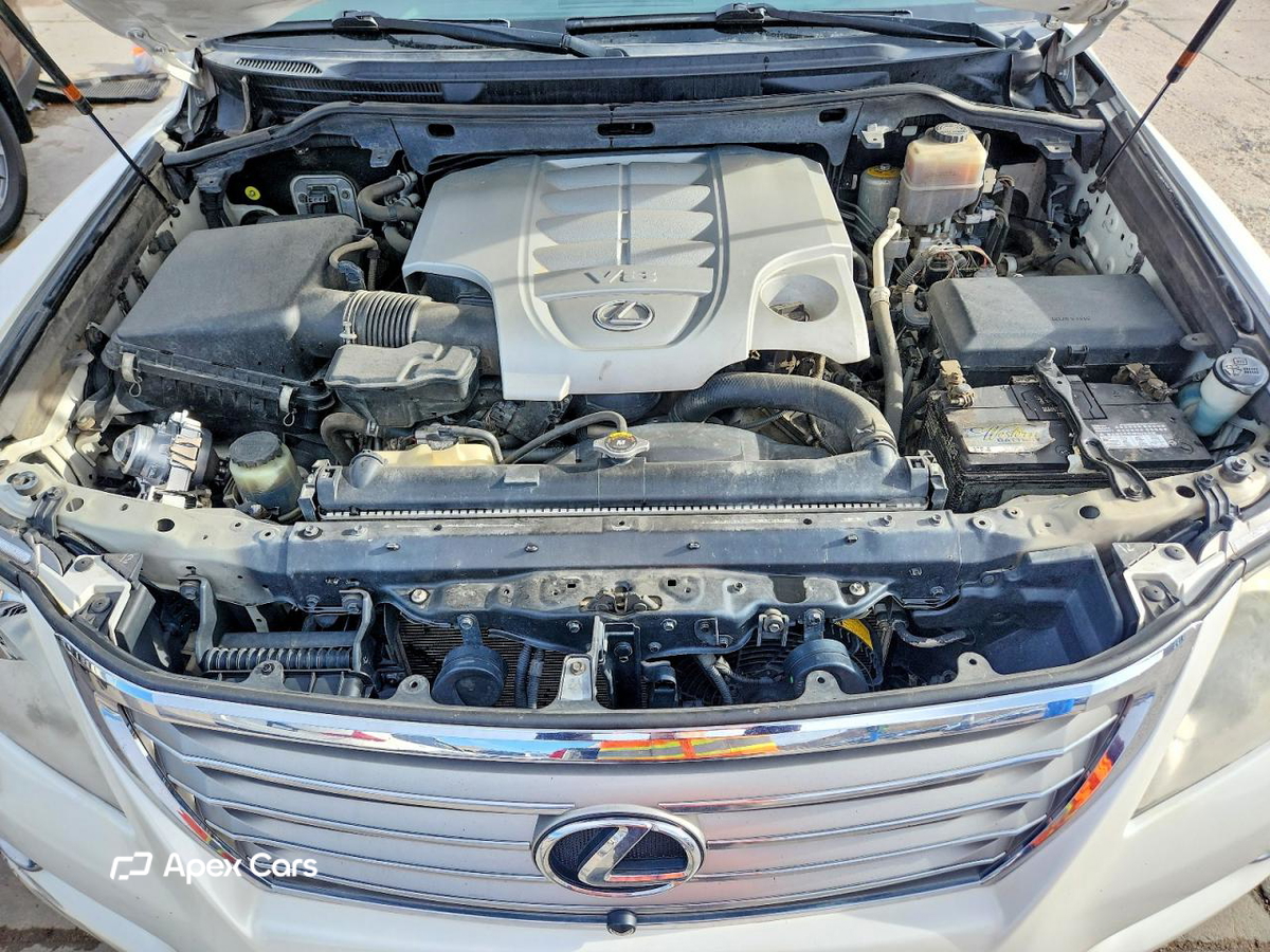 Lexus LX 2009