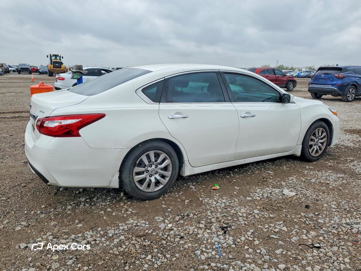 Nissan Altima 2017