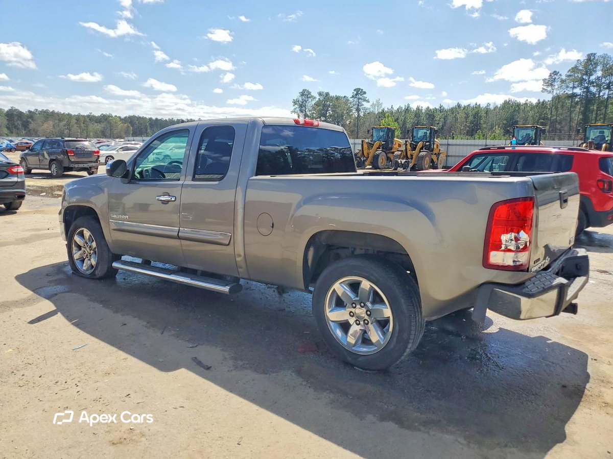 GMC Sierra 2013