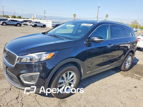 Kia Sorento 2016 - Image 1 of 13