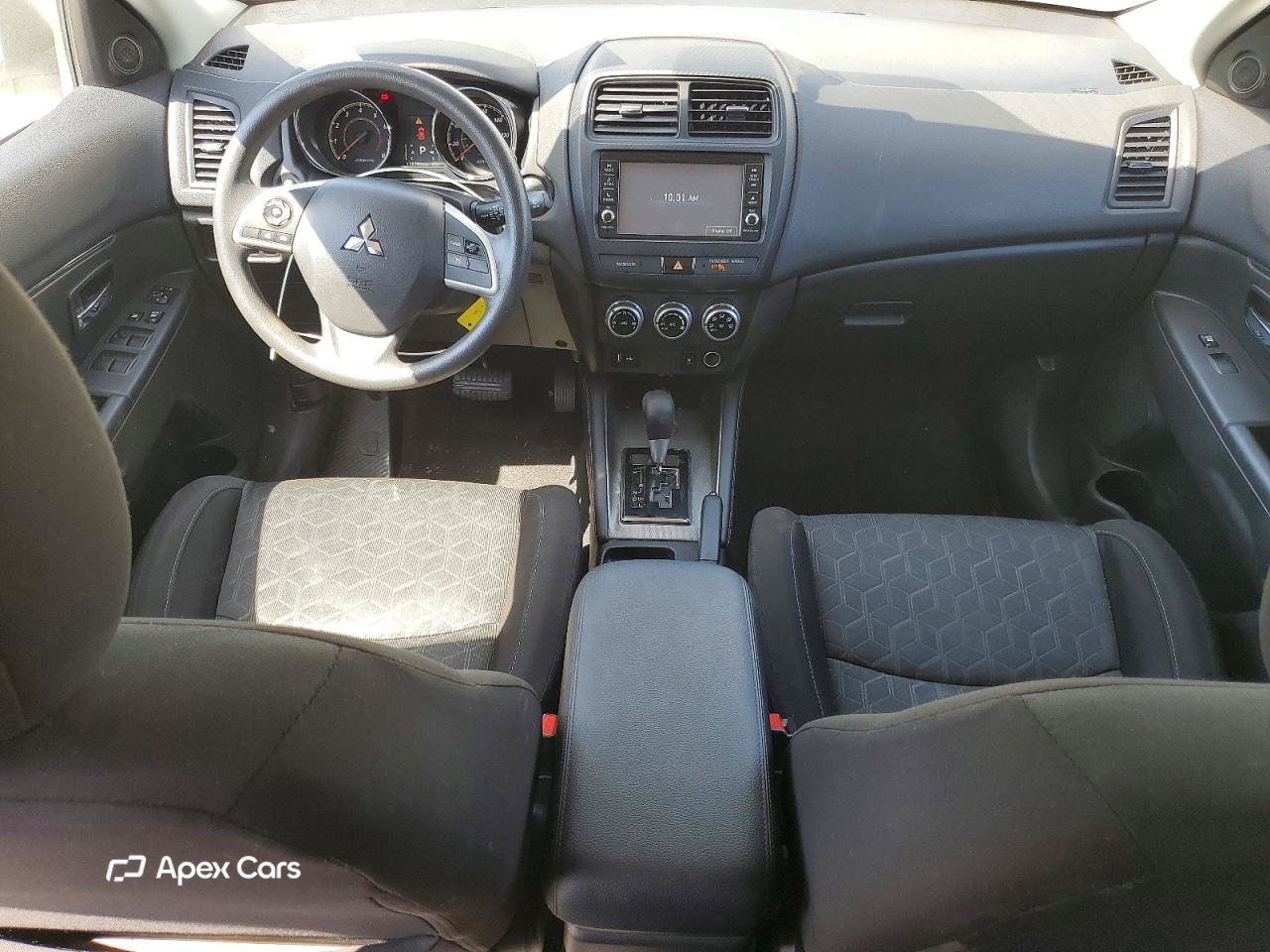 Mitsubishi Outlander 2020