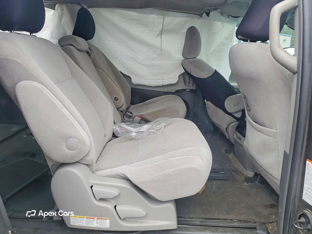 Toyota Sienna 2016