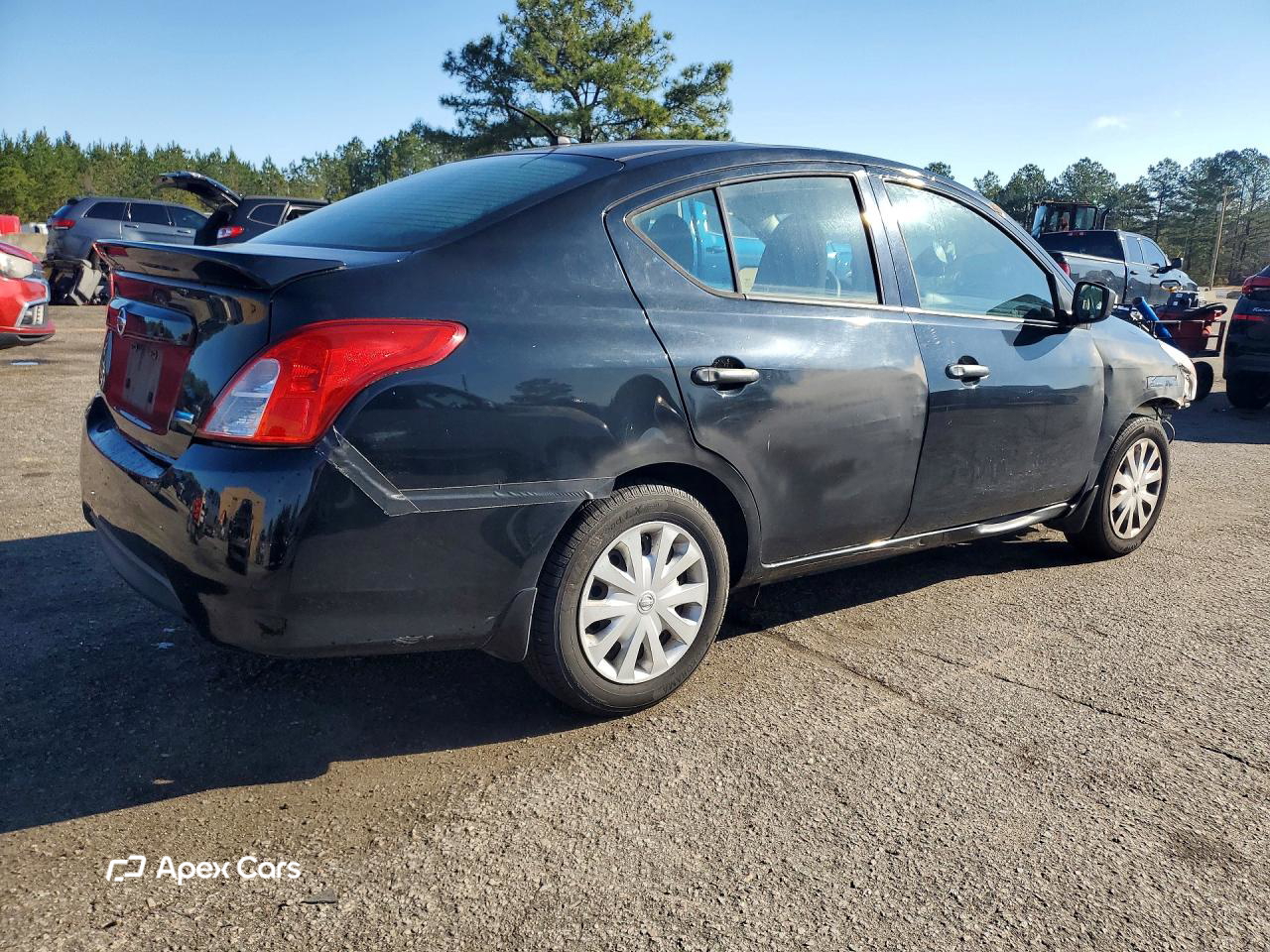 Nissan Versa 2015