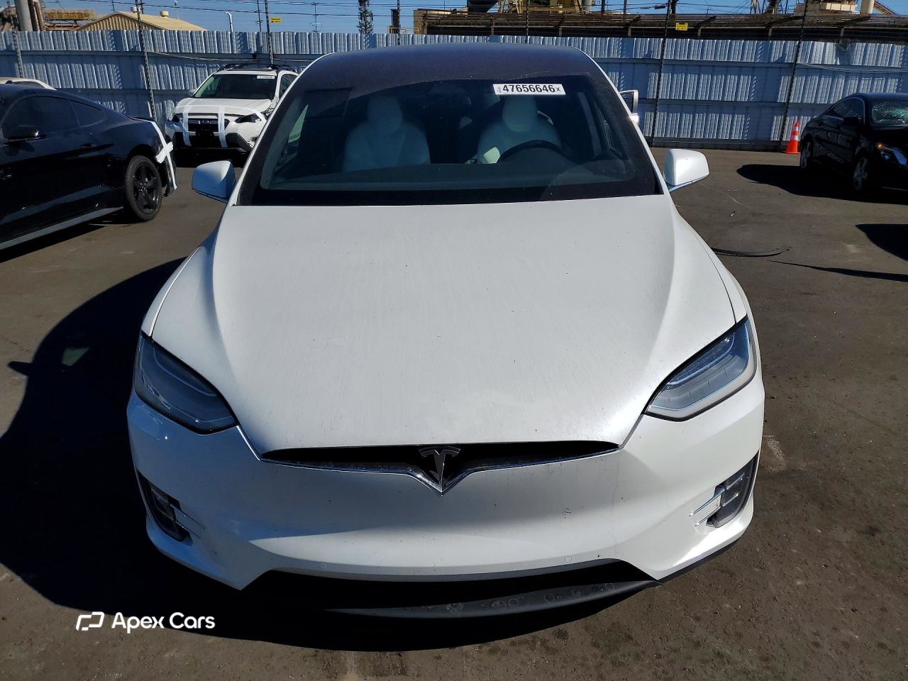 Tesla Model X 2020