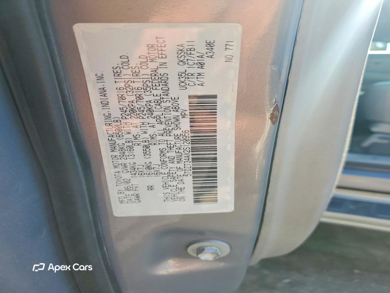 Toyota Sequoia 2002