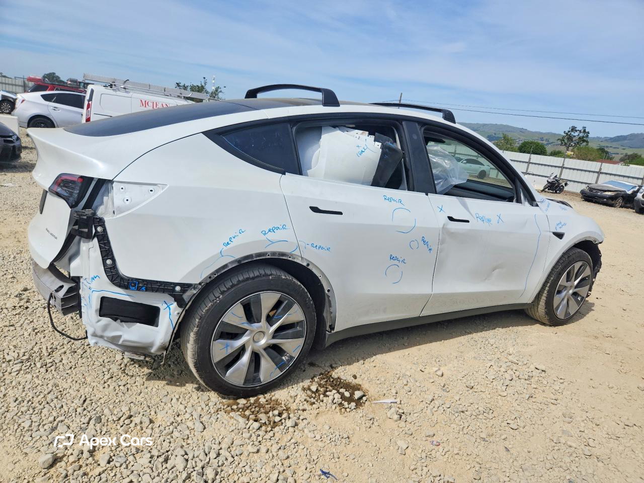Tesla Model Y 2023