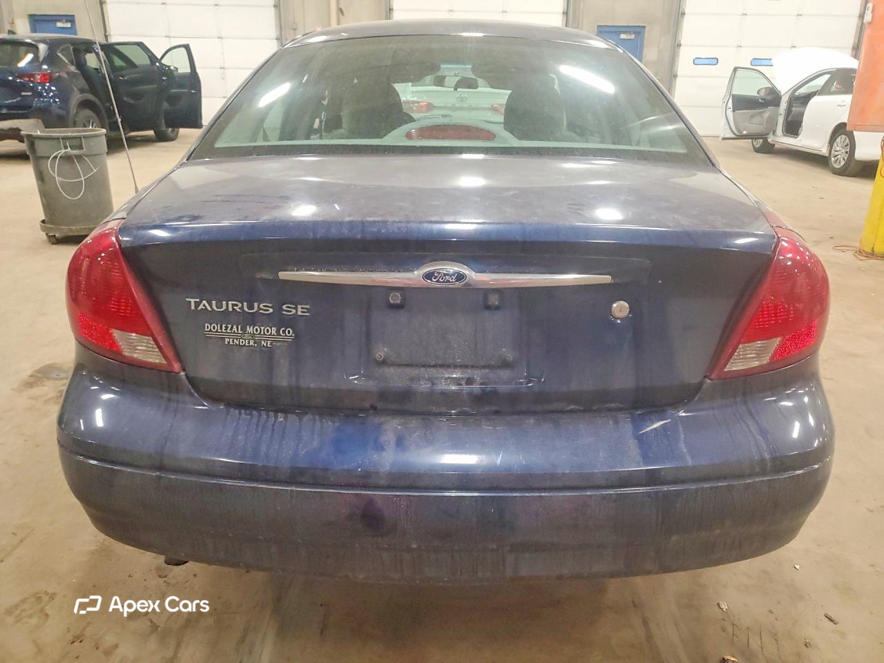 Ford Taurus 2000