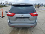 Toyota Sienna 2016
