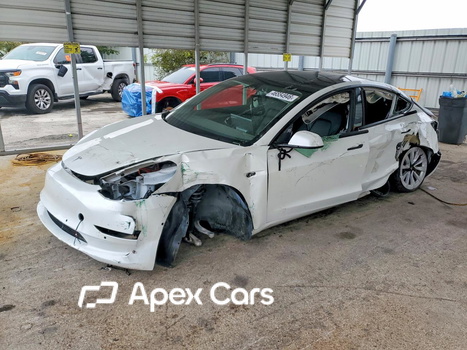 Tesla Model 3 2022 - Image 1 of 12