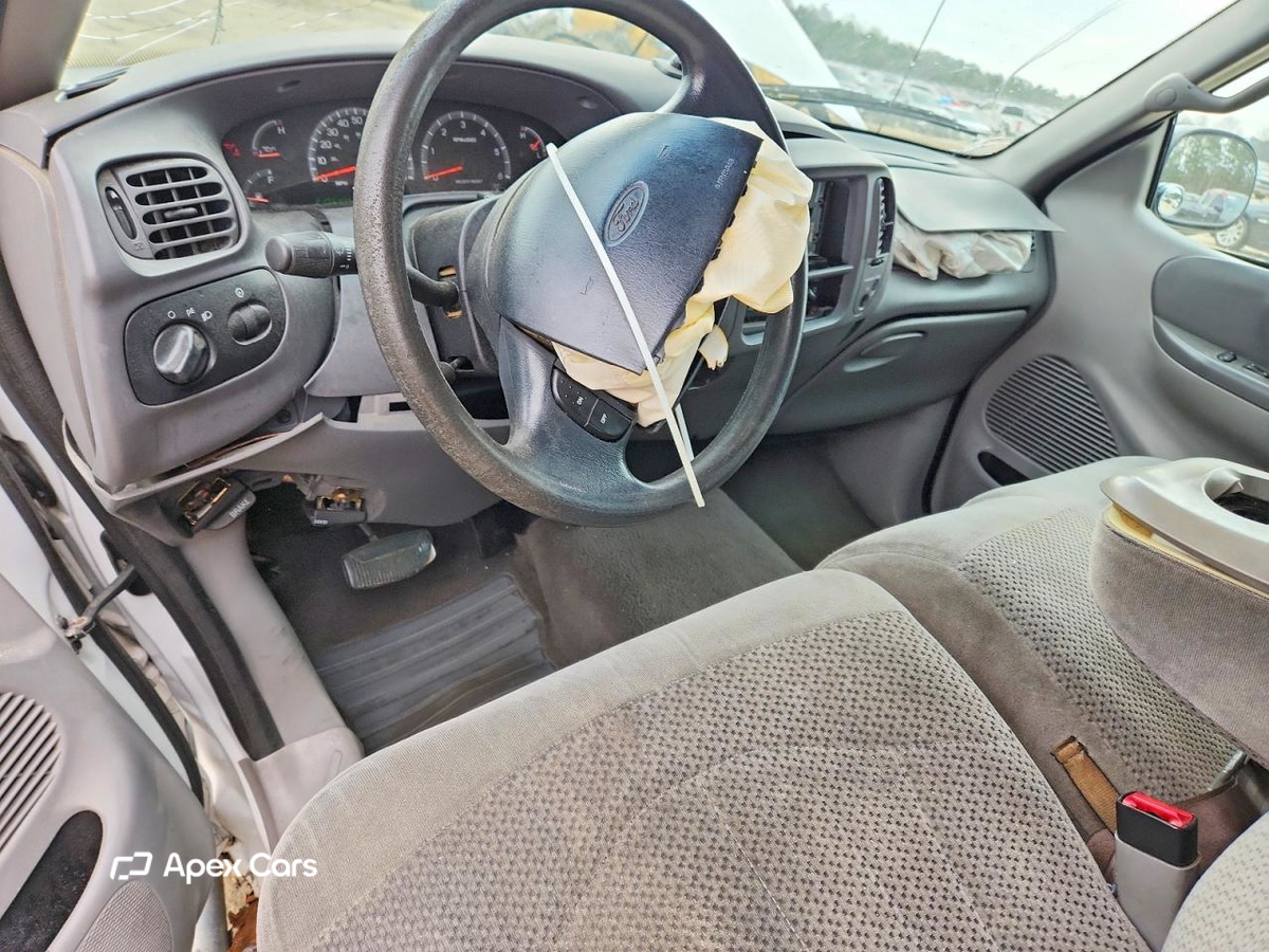 Ford F-150 2000