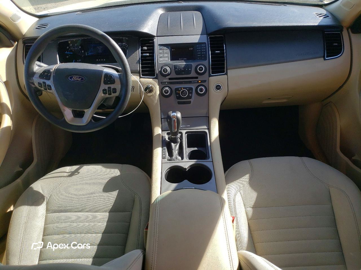 Ford Taurus 2015