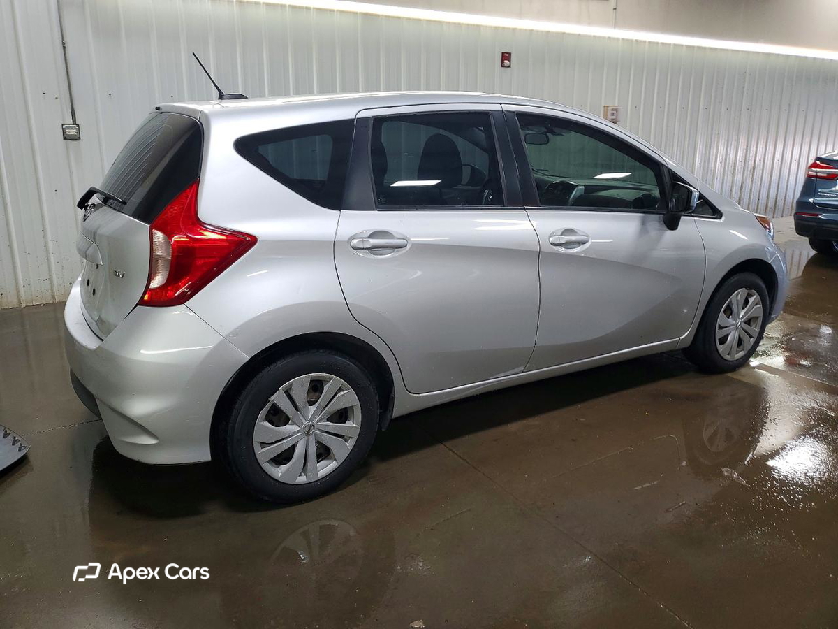 Nissan Versa 2018