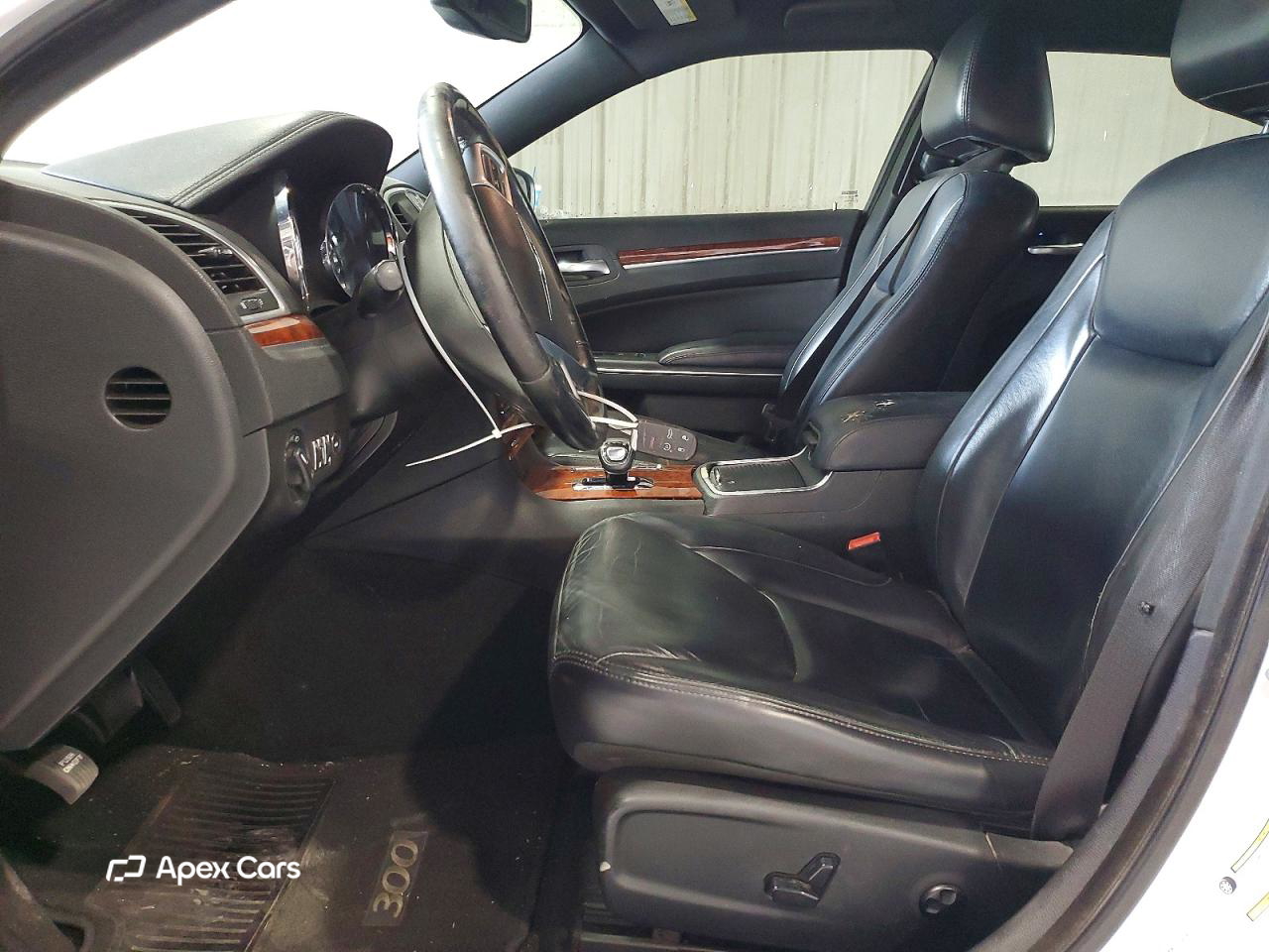 Chrysler 300 2012