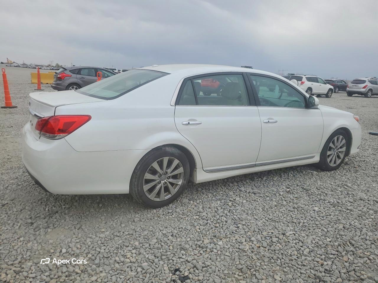 Toyota Avalon 2012
