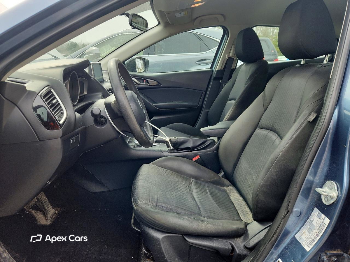 Mazda 3 2015