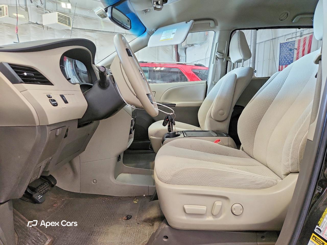 Toyota Sienna 2014