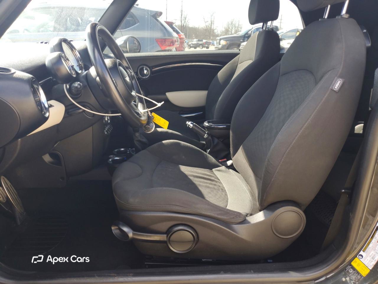MINI Cooper 2012