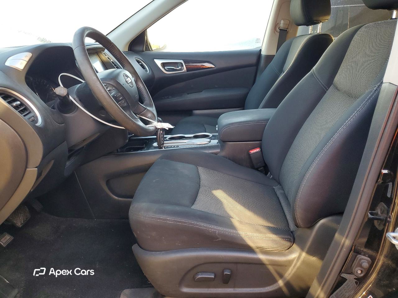 Nissan Pathfinder 2017