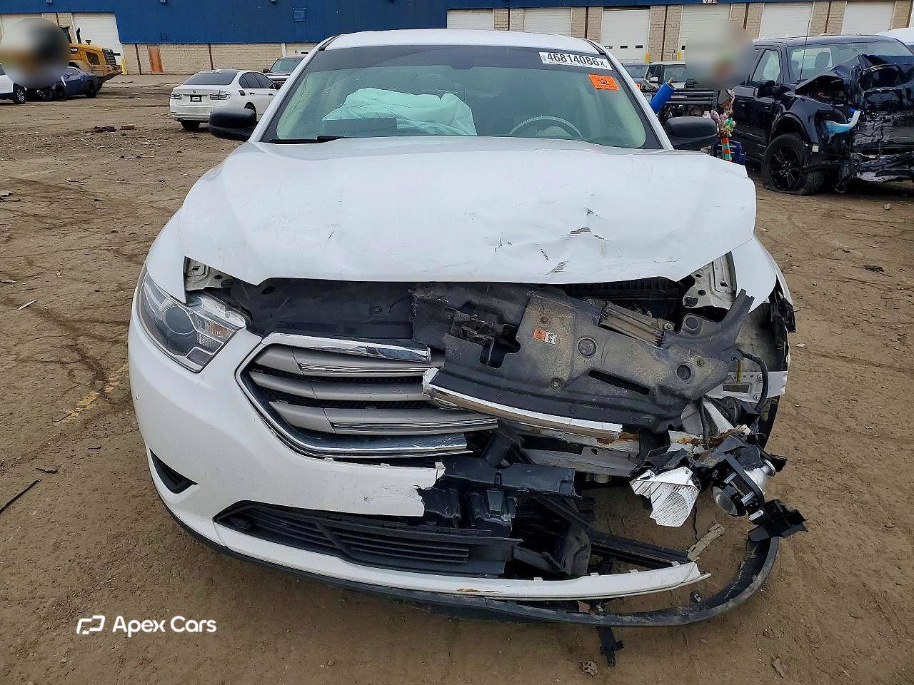Ford Taurus 2017