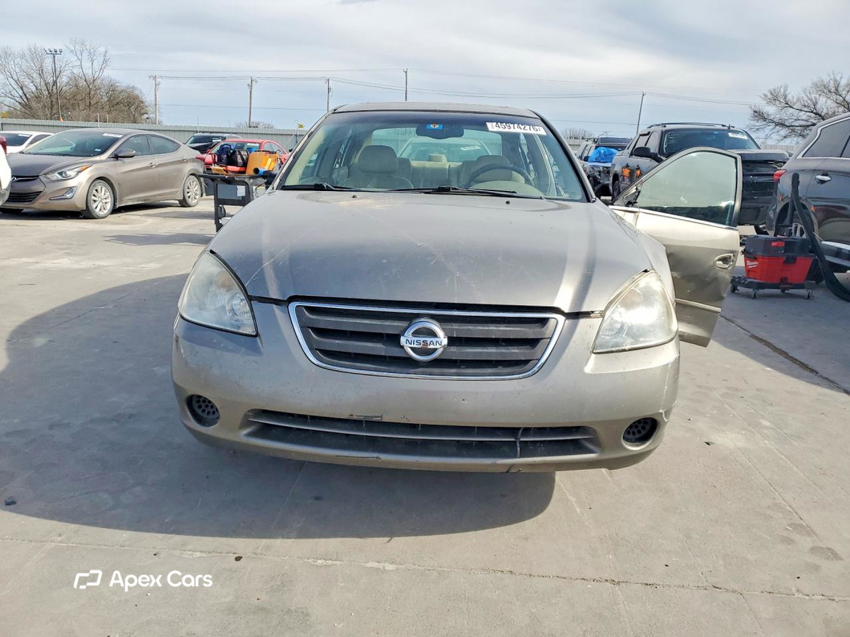 Nissan Altima 2003