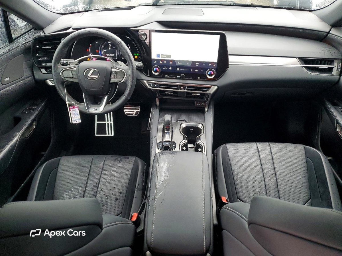 Lexus RX 2024