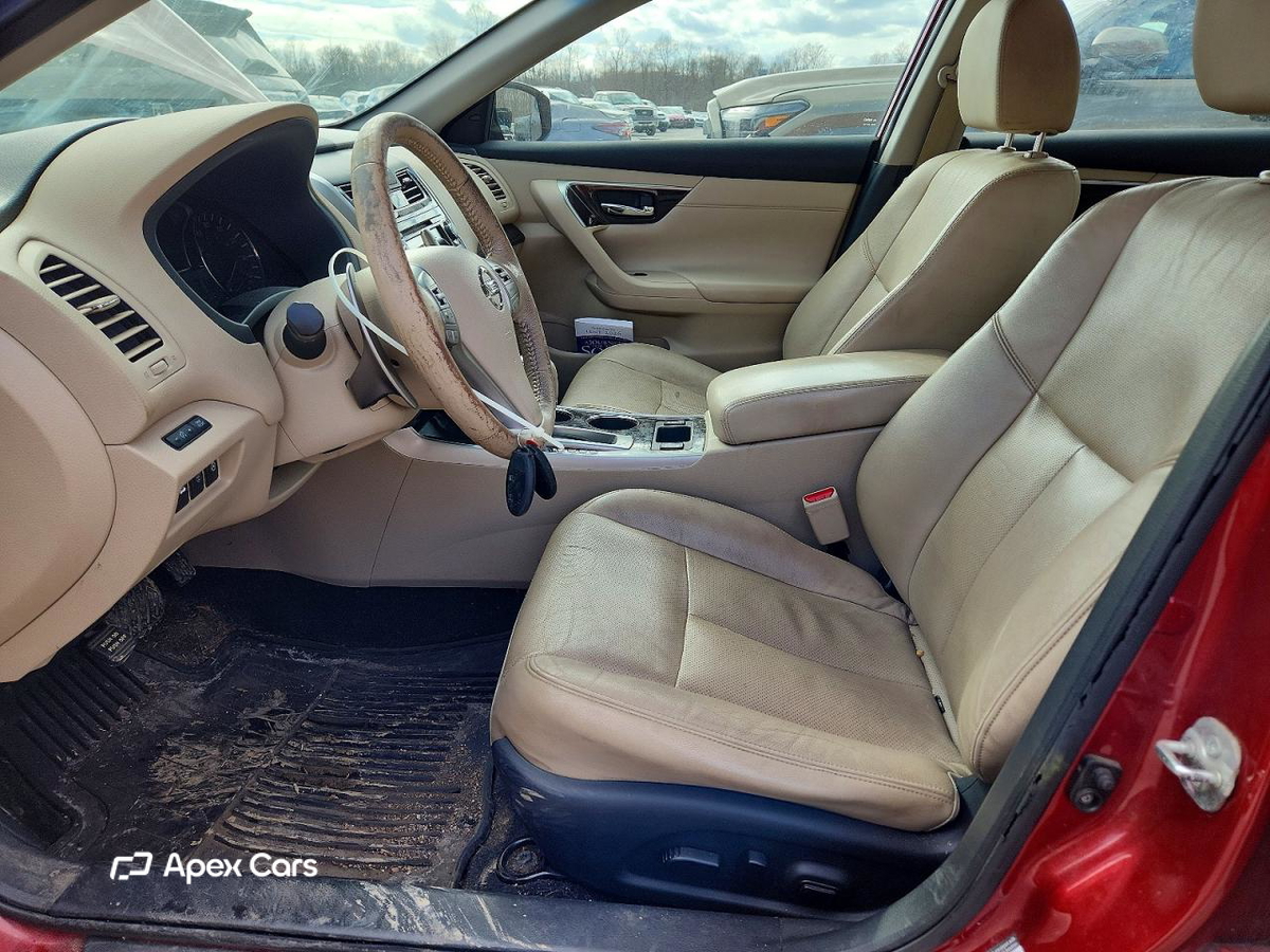 Nissan Altima 2015