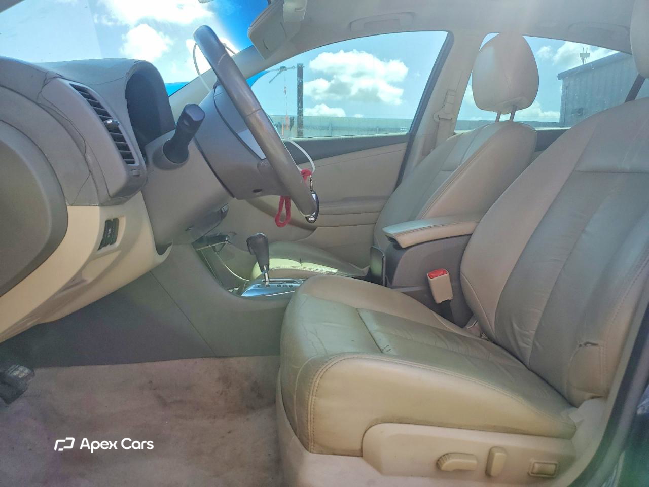 Nissan Altima 2012
