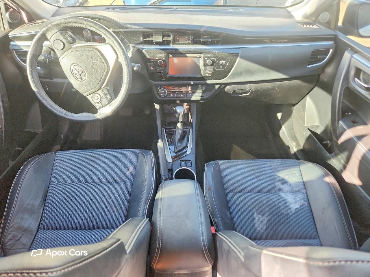 Toyota Corolla 2015