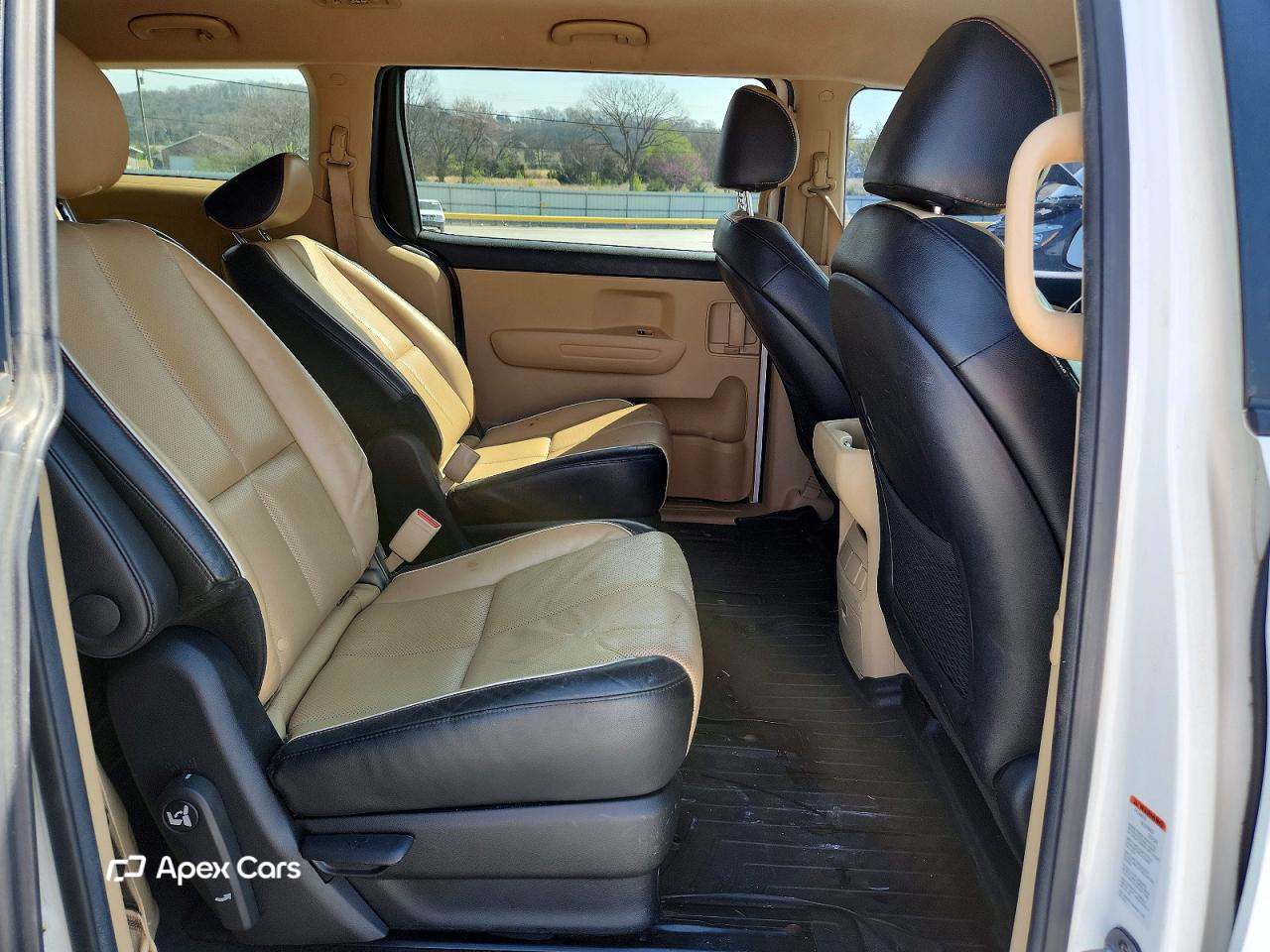Kia Sedona 2016