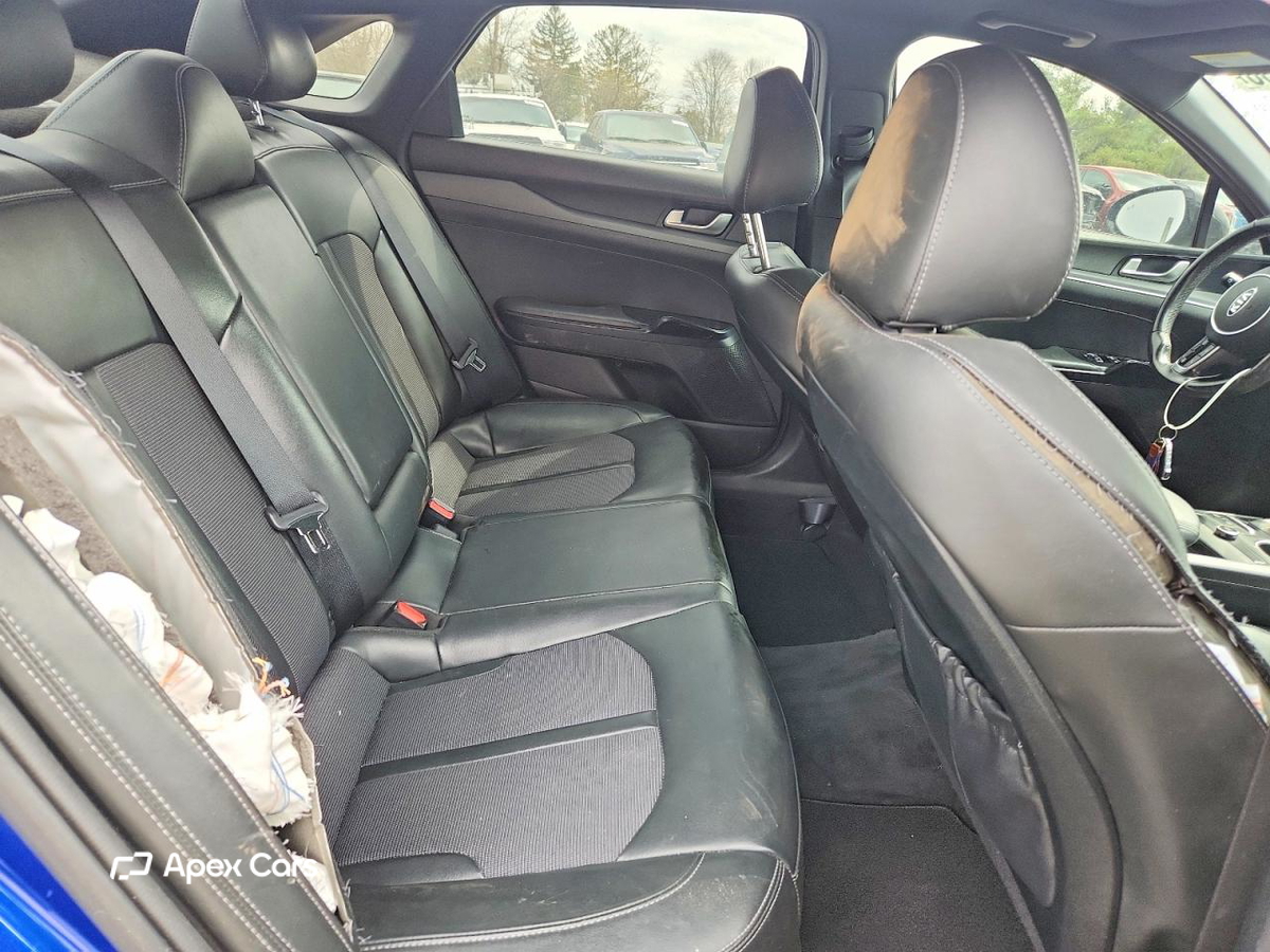Kia K5 2021