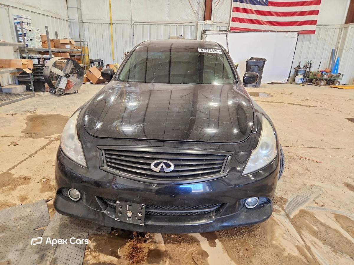 Infiniti G 2013