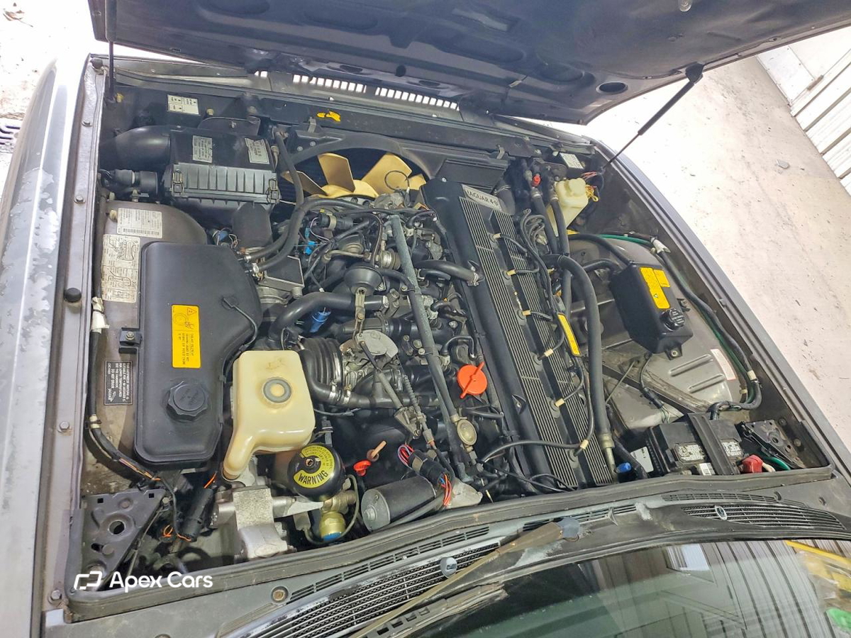 Jaguar XJ 1990