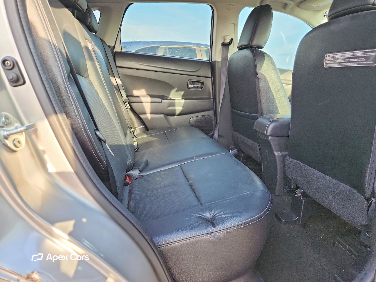 Mitsubishi Outlander 2015